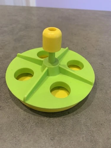 Vintage Fisher Price #2525 Merry-Go-Round 1986 Little People Yellow Green