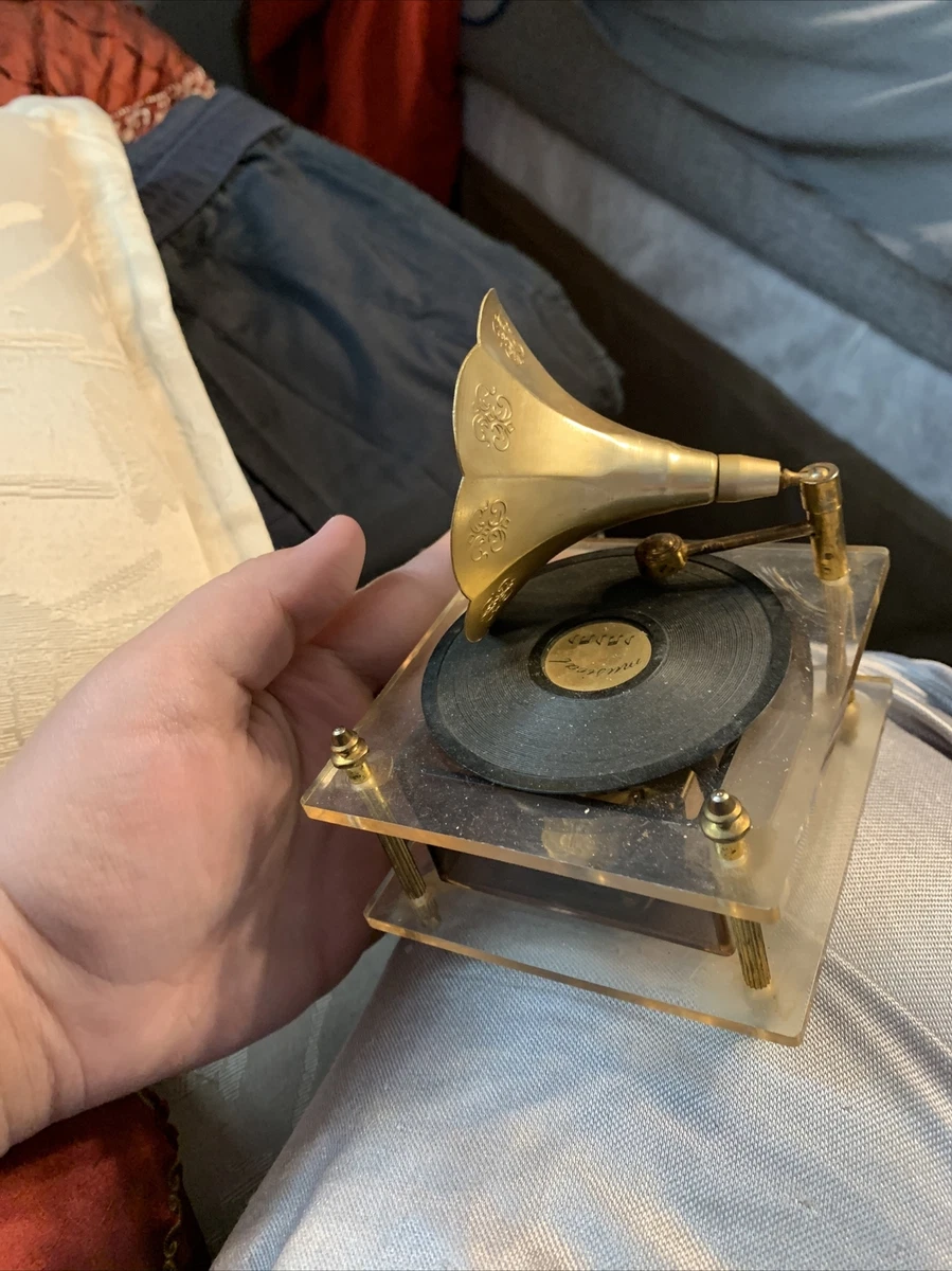 Gramophone cheap music box