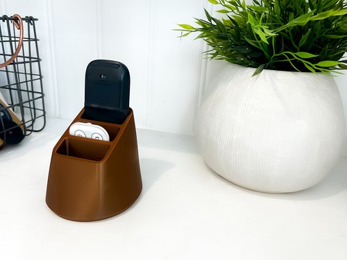 Soporte remoto - Organizador compacto impreso en 3D para controles remotos - Imagen 4 de 8