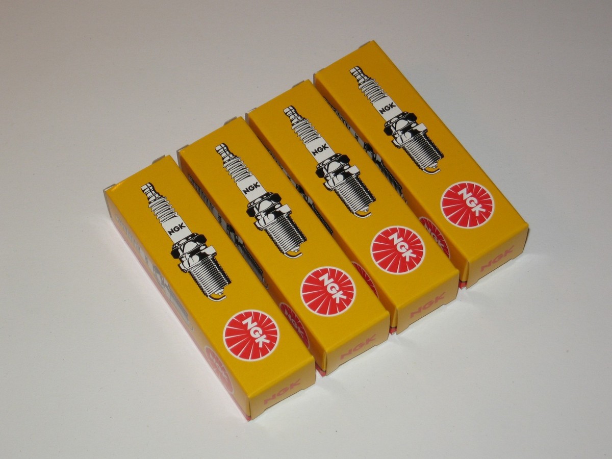 4 Zündkerzen NGK CR9EK für Kawasaki ZX-9R 900 B Ninja | eBay