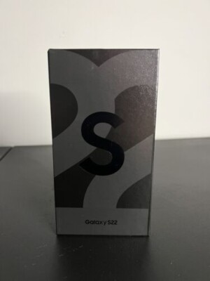 Brand new Samsung Galaxy S22 SM-S901U - 128GB - Phantom Black (Unlocked)