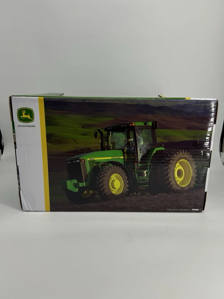 NEW John Deere ERTL 1/16 8300 Tractor Prestige Die Cast Replica - LP84513 - Image 3 of 4