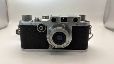 Leica Serial No.501182 D. R.P. Ernst Leitz Wetzlar Germany with Extra Lens