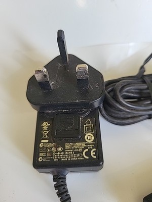 9V 0,66A Globtek Netzteil. Modell GT-41076-0609. Eingang 100-240v