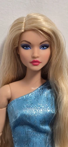 Barbie Signature Looks doll #16 made to move articulated Reg M2M Straight Hair
