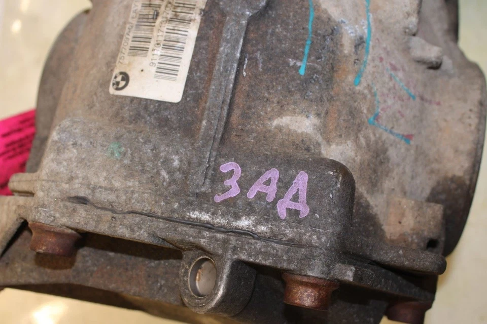 BMW 750Li xDrive 2010-12 4,4 L AWD eje trasero portador diferencial relación 3,46 115 k Foto 3 de 4