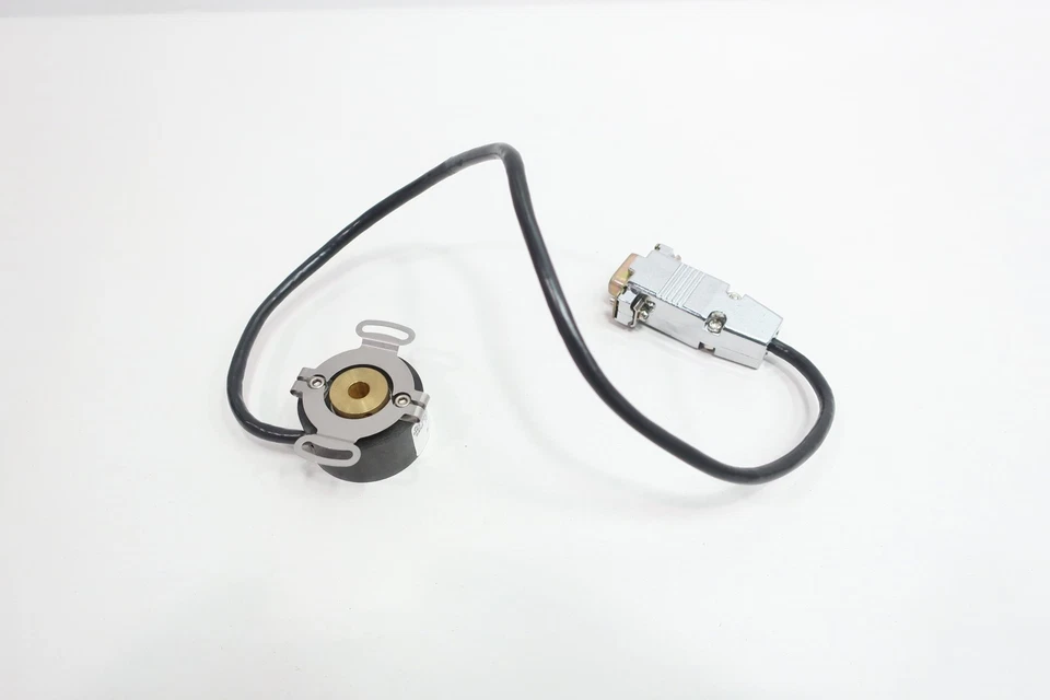 Quantum Devices QD145-05/05-5000-0-01-T1-01-01 Q Phase Encoder - Image 2 of 4