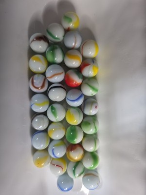 Mixed Lot of 33 Vintage Collectable Marbles 