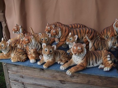 Tiger Deko Figur Löwe natürlich Raubkatze Baby Welpe verschiedene Modelle NEU