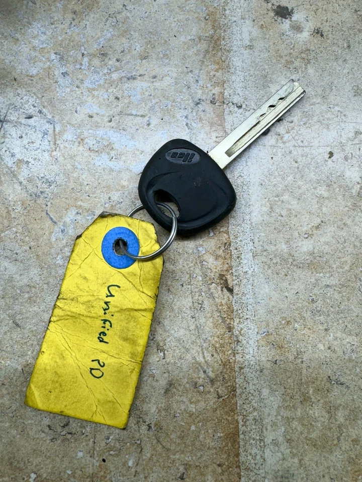 2013-2017 IGNITION SWITCH LOCK CYLINDER KEY DOOR LOCK HYUNDAI VELOSTER OEM - Image 3 of 4