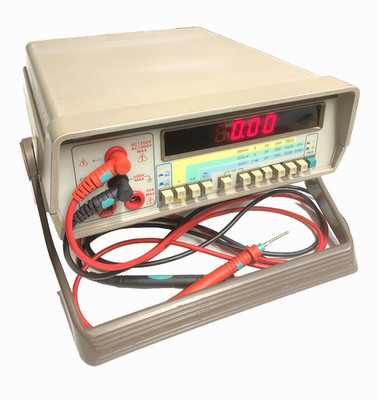 PRICE DROP!! GW INSTEK GDM-8135 DIGITAL MULTIMETER W/NEW LEADS; WORKING NICELY!