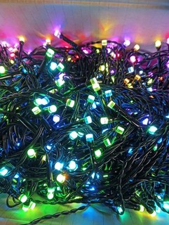 Twinkly Icicle 190 LED RGB Weiß LED Kaskadenlichter für Draußen und Drinne 5 5m