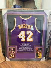 James Worthy Signed Framed Yellow Los Angeles Lakers Stats Jersey BAS COA