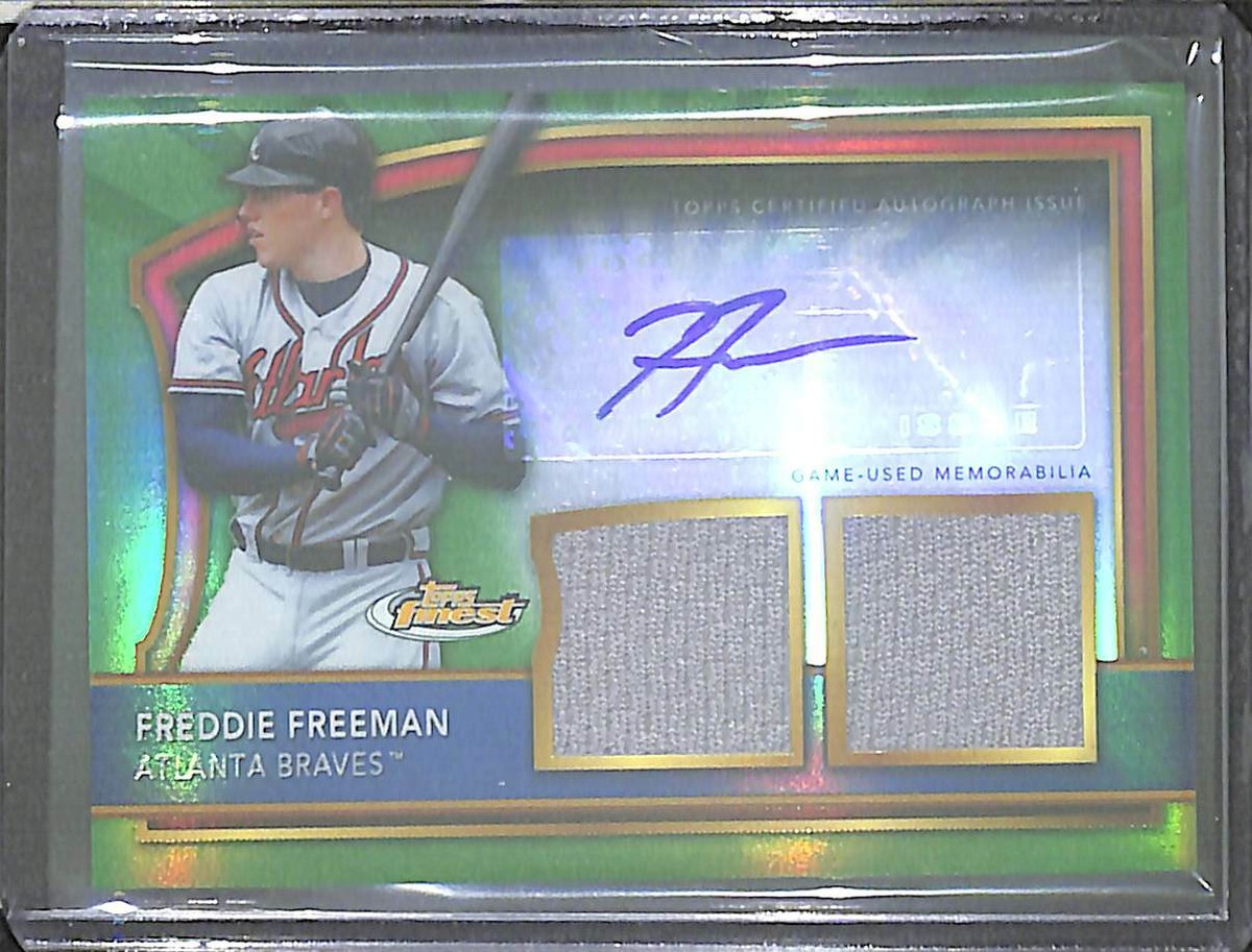 2011 Topps Finest Green Relic Autograph #72 Freddie Freeman No 86 
