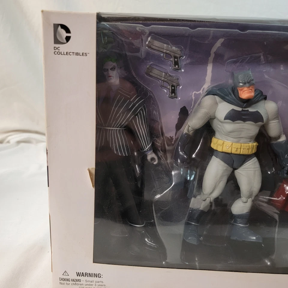 JUEGO DE FIGURAS DE ACCIÓN BATMAN: EL CABALLERO OSCURO REGRESA - PAQUETE DE 4 2013 DC DIRECT Foto 4 de 4