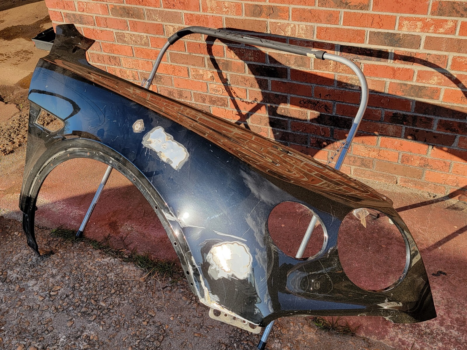 2020-2022 Bentley Bentayga Black Front Right Passengers Side Fender Shell 
