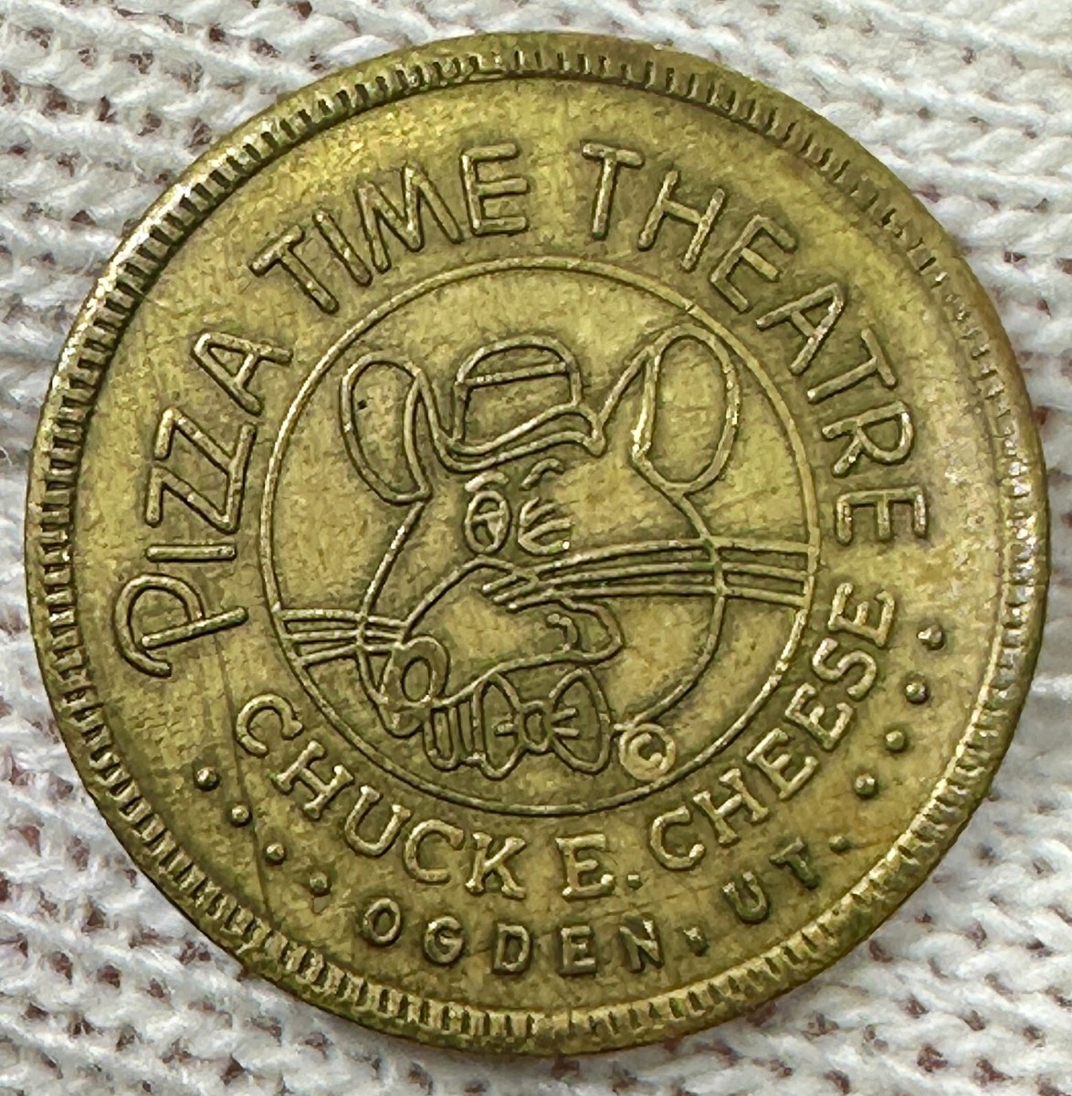 1980 OGDEN UT CHUCK E CHEESE TOKEN BRASS Pizza city UTAH CEC retro