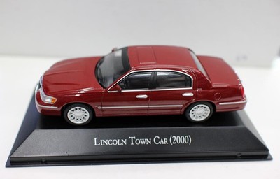 diecast lincoln town car