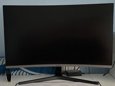 Samsung 27-inch Curved Monitor: Full HD 1920x1080p (Excellent Working Condition)