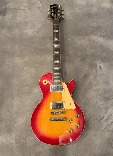 Gibson 1979 Les Paul Standard Cherry Sunburst 819131