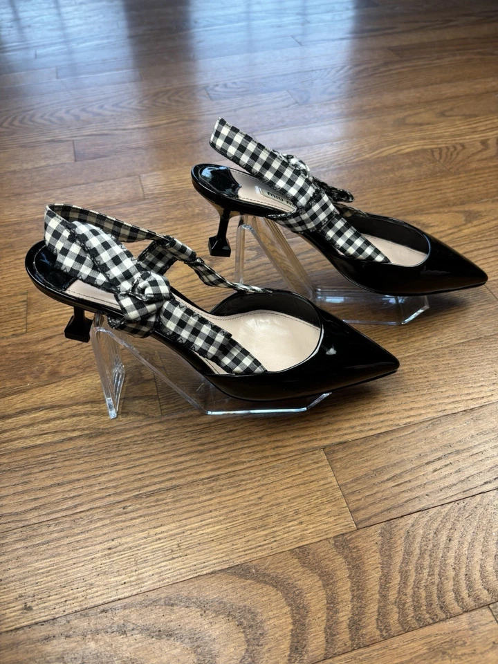 Tacones de gatito con correa de charol Miu Miu moño de guinga talla 35 diseñador EE. UU. 5 Foto 3 de 4