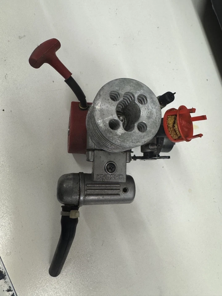 Kyosho GS11x Motor RC Car Auto Verbrennungsmotor V-Motor Verbrenner Modellbau - Bild 2 von 4