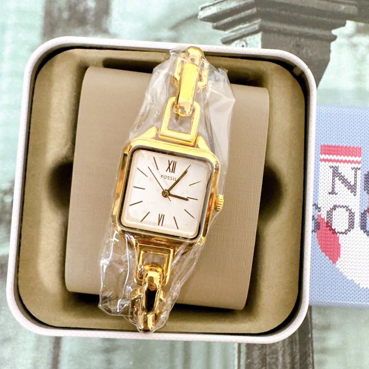 Fossil ES-8813 Three-Hand Quartz Analog Women\'s Watch New Battery Vintage 1990s Ladies Classic FOSSIL Silver Tone Watch, Brown  main image 2