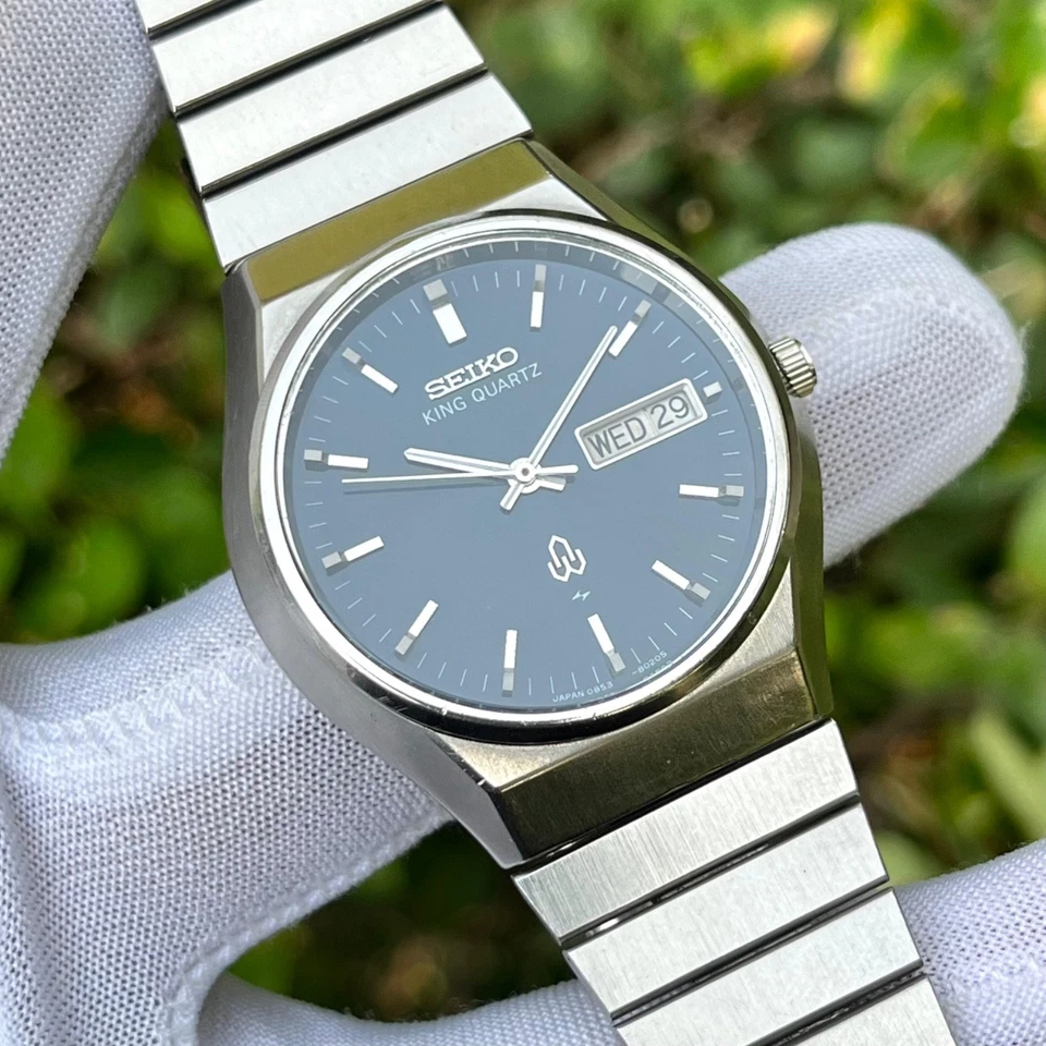 Винтажные японские кварцевые часы Seiko King JDM «Морской синий золотистый циферблат» 0853-8040 - Изображение 4 из 4