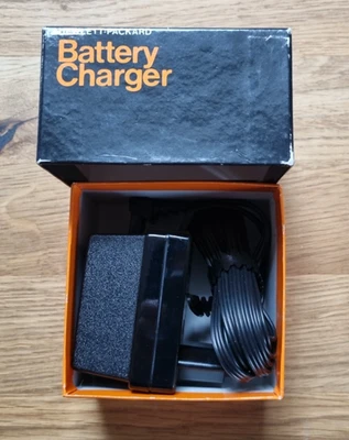 HP 82010A Battery Charger AC Adapter Vintage HP Calculator Netzteil OVP - Bild 1 von 4