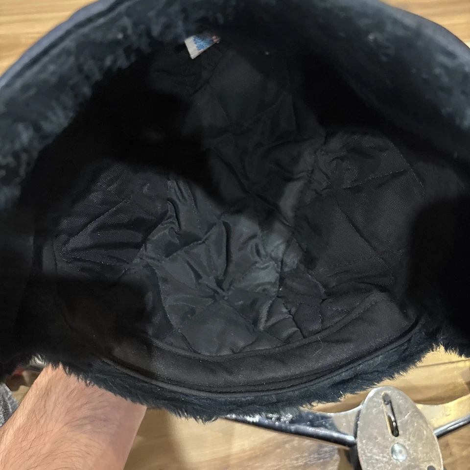 Chapéu Ushanka Vintage Tamanho Grande Azul Marinho Abas de Orelha Militar Feito Nos EUA PELE FUAX - Imagem 4 de 4