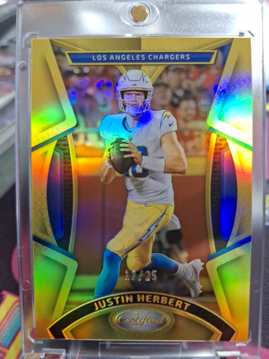 2023 Panini Certified Justin Herbert Gold Mirror 17/25