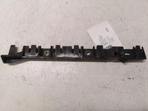 BMW 1 E87 Kotflügelhalter vorne rechts 777118160 22405910 2.00 Diesel 27068505