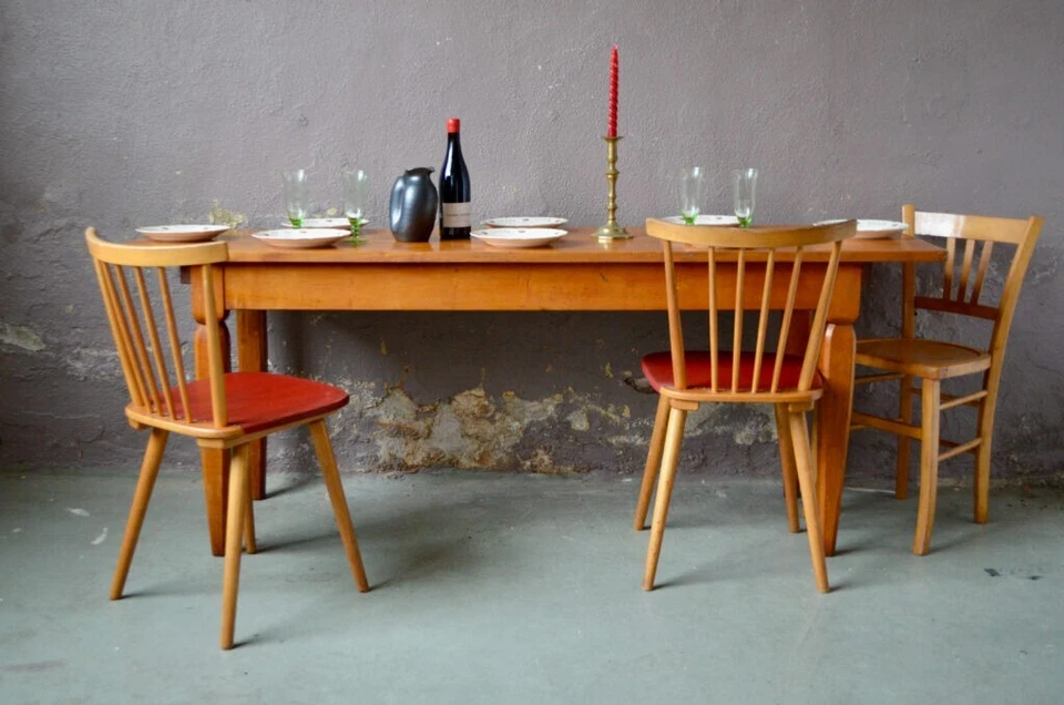 Grande table ancienne de ferme ou de bistrot en bois massif clair style bohème  - Photo 2/4
