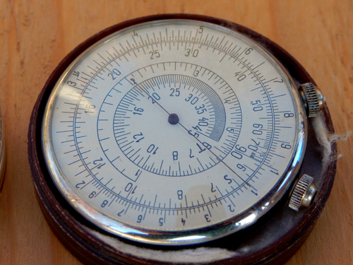 VTG Logarithmic Mathematical Circular Slide Rule KL-1 Calculator 1966 Excellent - Picture 2 of 8