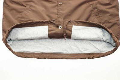 Supreme 24FW Crest Coaches Jacket Brown Size M Snap Button Logo