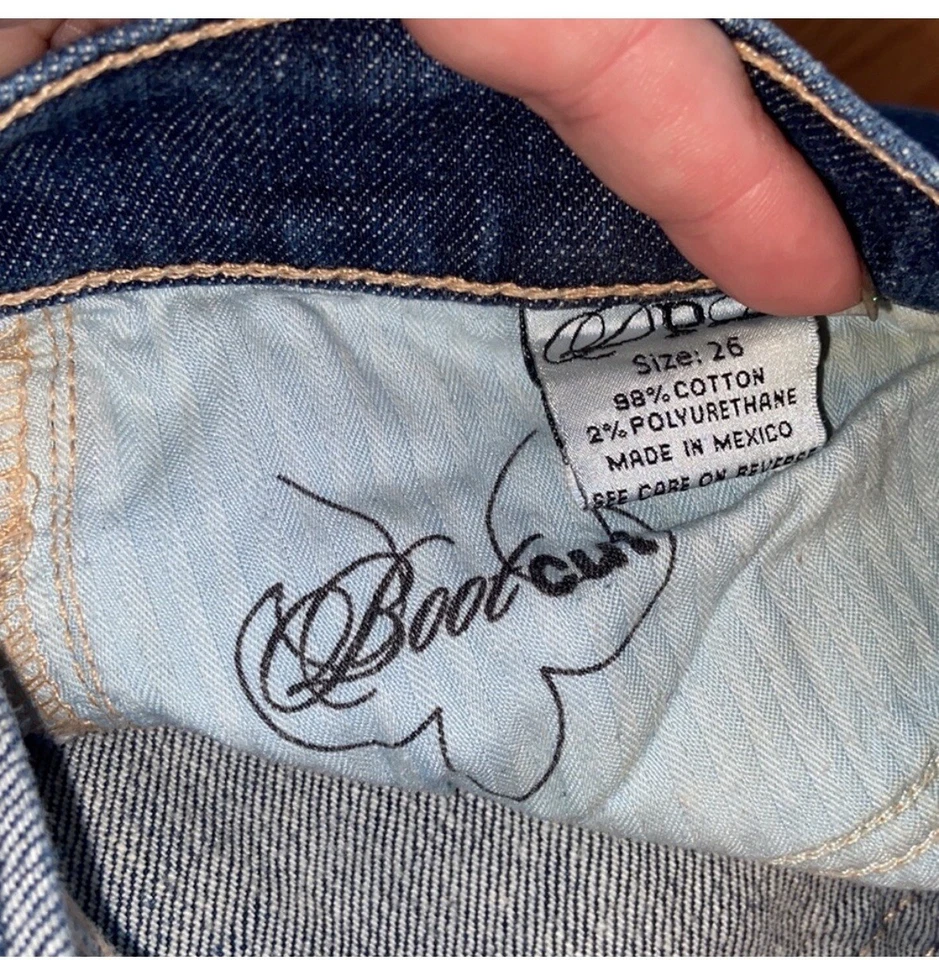 Pantalones de mezclilla premium de lujo para mujer elásticos azules bordados 26 bootcut elásticos Foto 3 de 4
