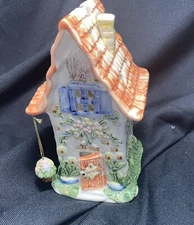 Spring Ceramic Tea Light Country house Beautiful Piece Hanging Pot ,Excellent !!