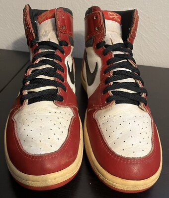 850709 TH Nike Air Jordan 1 Chicago 1985 Size 10 Rare Heat OG Not