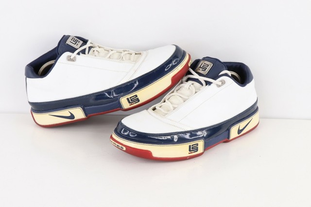 nike zoom lebron low st