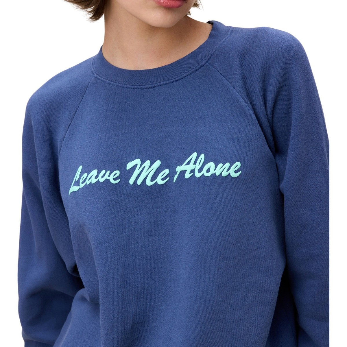 Daydreamer Leave Me Alone Vintage Sweatshirt Indigo S NWT  display picture 2