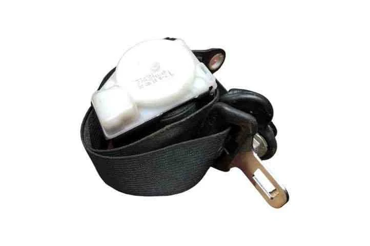 SUZUKI GRAND VITARA I Cabrio GT Front Left Seatbelt 8498065J1 1.90 26556428 - Image 4 of 4