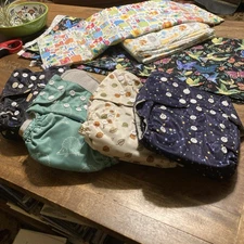 Simple Being Printed Reuseable Adjustable Cloth Diapers Lot Of 4 With Liners