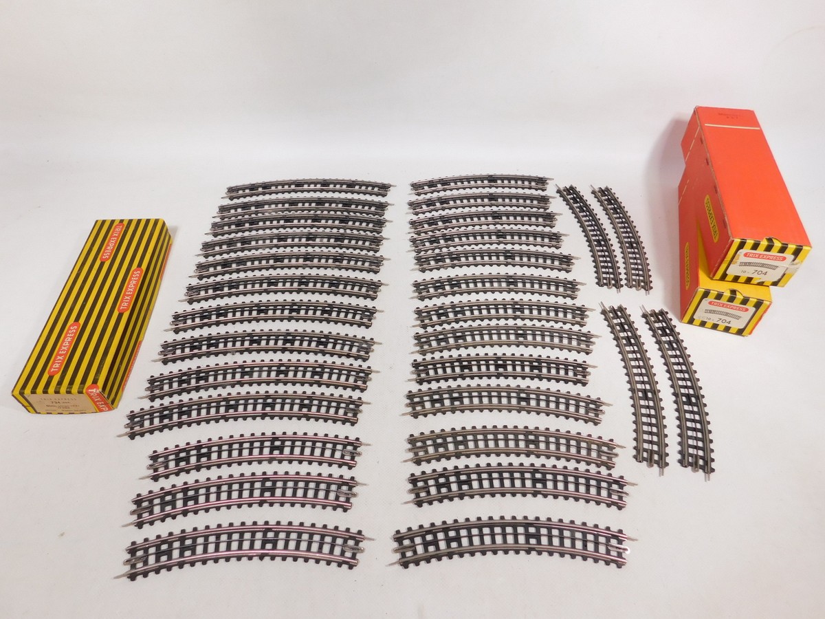 Dv937-3# 50X Trix Express H0 DC 3L Cardboard Sleeper Track