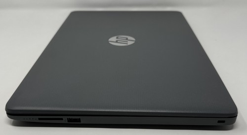 HP Laptop 15-DA0086OD Touchscreen(1TB, Intel Core i7-7500, 2.7GHz) OEM Charger - Picture 8 of 10