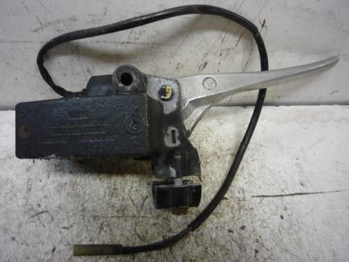 Kawasaki Brake Master Cylinder With Clutch KZ200 KZ400 KZ440