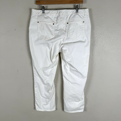 Chaus Sport Jeans Womens 12 White Denim Gold Button Detail Ankle Summer Travel