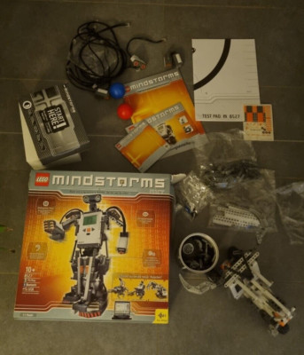 8527 LEGO Mindstorms NXT 1.0 programmierbarer Roboter  mit Originalverpackung