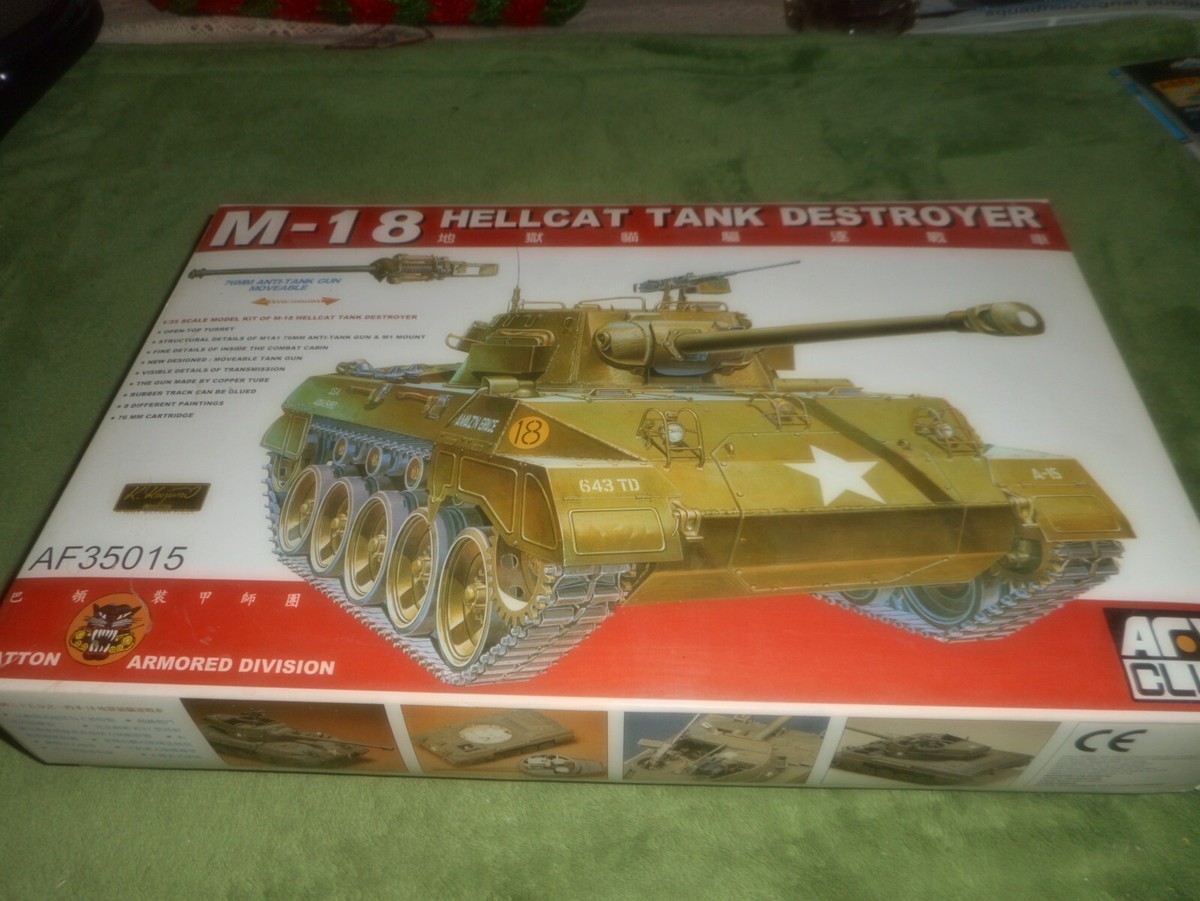 AFV CLUB 35015, 1/35 M-18 HELLCAT TANK DESTROYER PLASTIC MODEL KIT