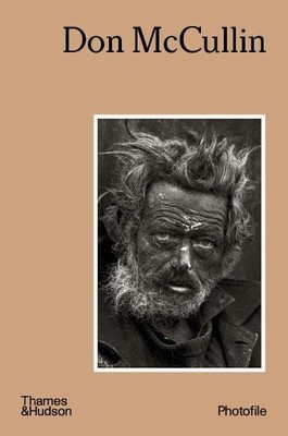 Don McCullin by Robert Pledge, Dominique Deschavanne - 9780500410899