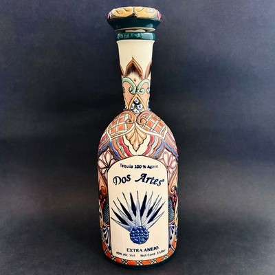 Dos Artes Extra Anejo Round Tequila Bottle 2018 Hand Painted Ceramic Empty